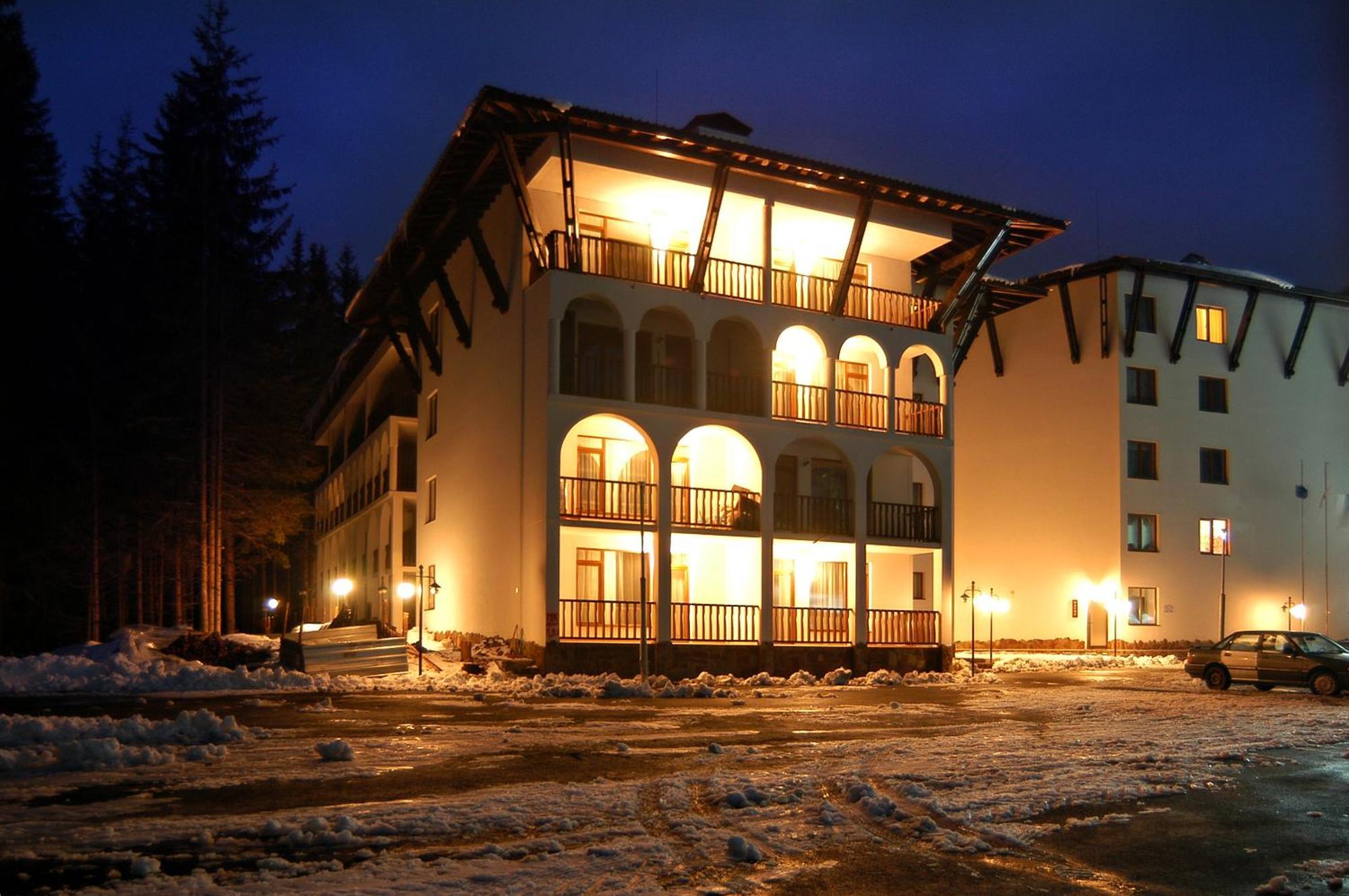Monastery 2 Aparthotel Pamporovo Dış mekan fotoğraf