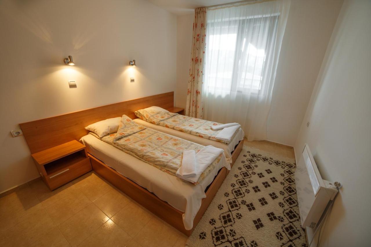 Monastery 2 Aparthotel Pamporovo Dış mekan fotoğraf